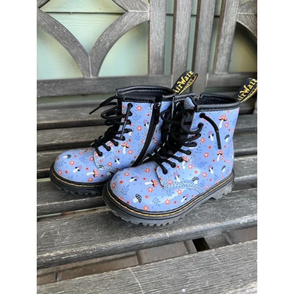 Dr. Doc Martens Woodland Blue Floral Mushroom Bloom Lace Up Zip Boots Kids US 8